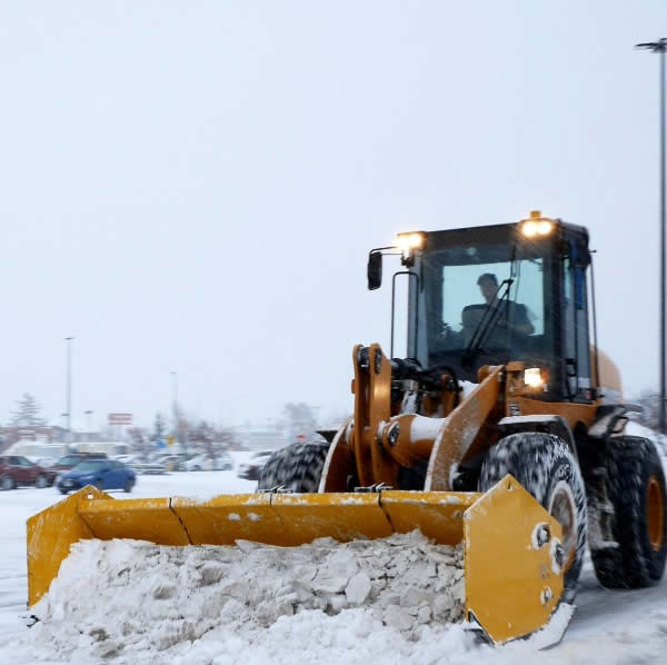 Snow removal services in Fargo-Moorhead and Detroit Lakes